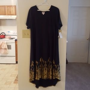 Gold dipped black Elegant Carly